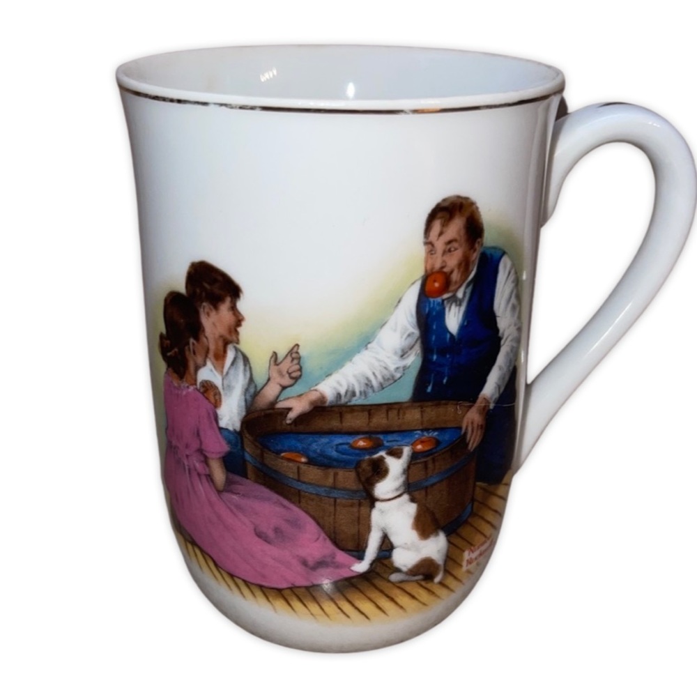 Norman Rockwell Vintage Collectible Mug: 1982 Bobbing for Apples: GUC